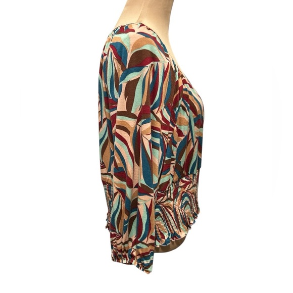Lane Bryant Classic Wrap Cropped Top Smocked Waist 18/20 Colorful Palm Pattern. - Picture 5 of 12